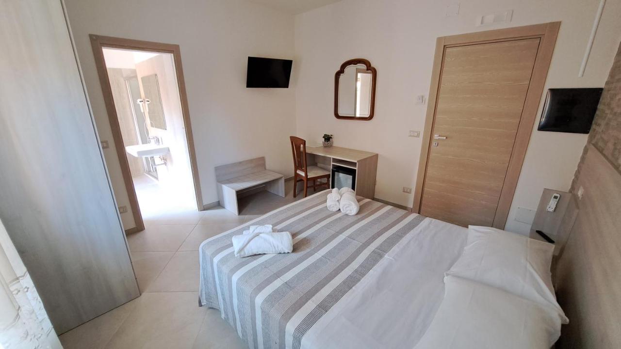 Hera Tropea Rooms Bagian luar foto