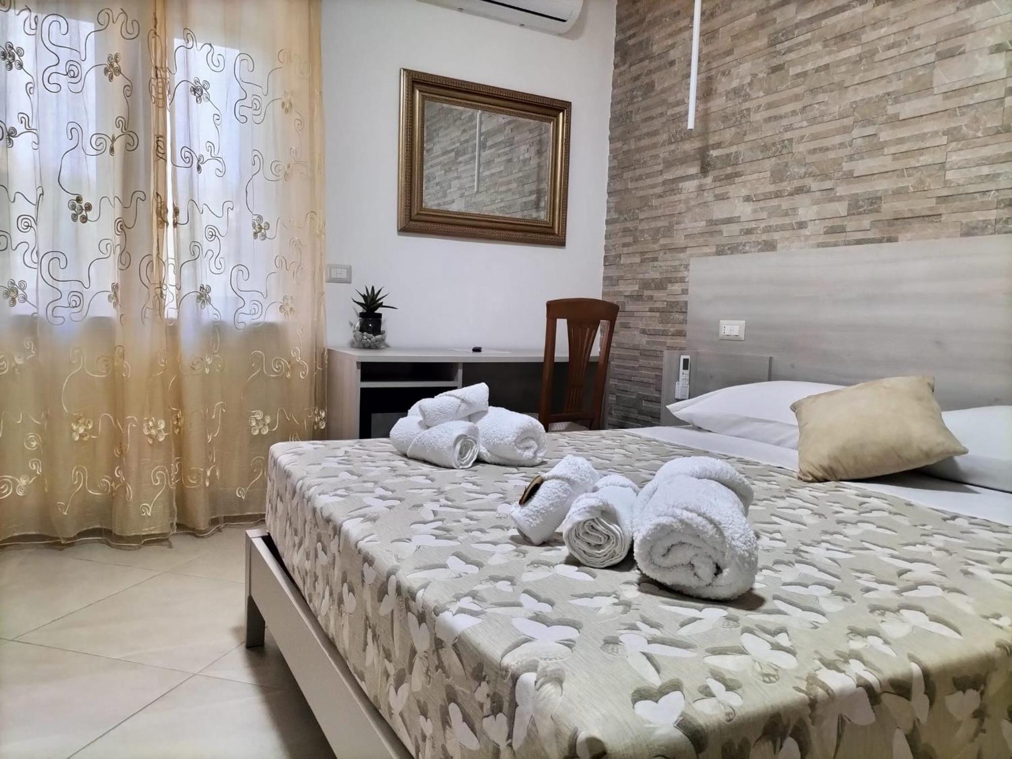 Hera Tropea Rooms Bagian luar foto